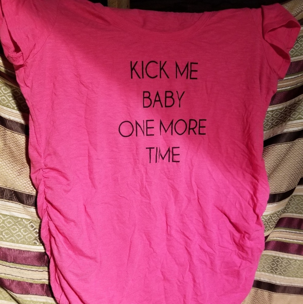 Motherhood Maternity Tshirt